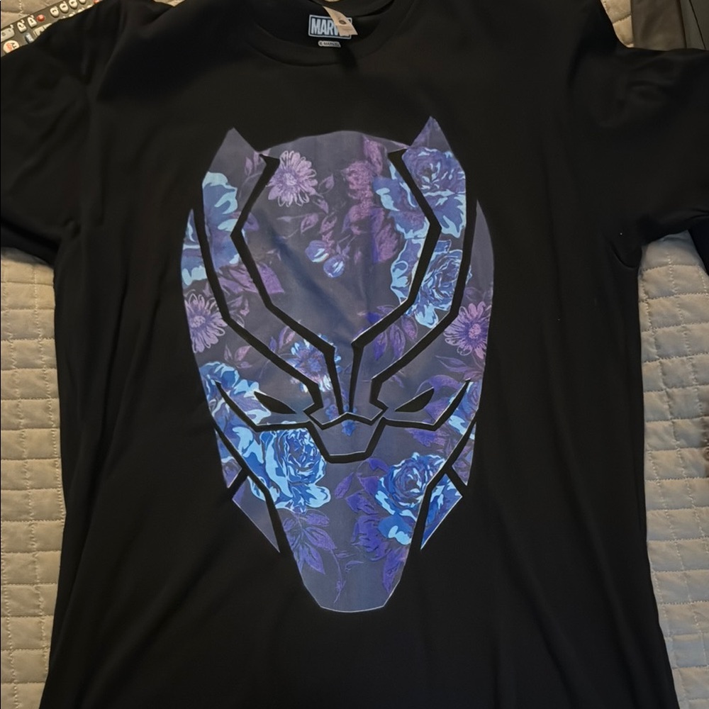 Marvel Black Panther Floral Graphic Tee
